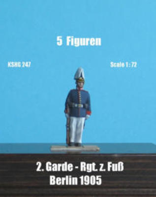 2nd Guards Regt. on foot Berlin (5 figures) 1905