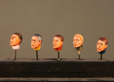 5 Heads Plain 2 with open mouths