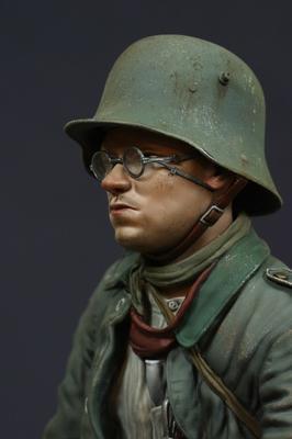 German Prisoner Bust 1/10th