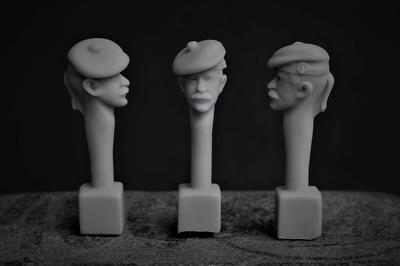 Head - Scottish Balmoral Bonnet