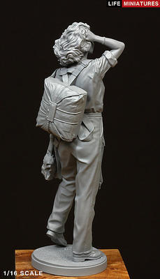 Attagirl - WW2 British ATA pilot (1/16 scale)