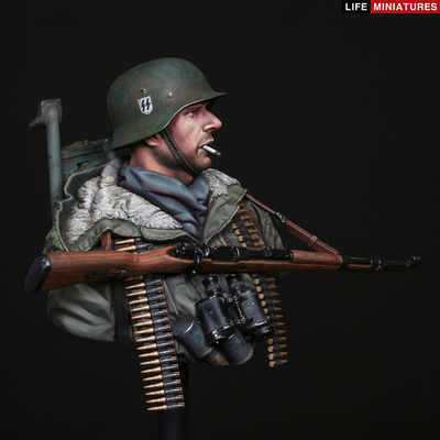 MG42 Tripod Carrier, Totenkopf Division, Kharkov 1943