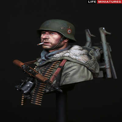 MG42 Tripod Carrier, Totenkopf Division, Kharkov 1943