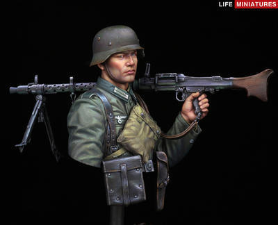 WW2 Wehrmacht MG34 Gunner, France 1940