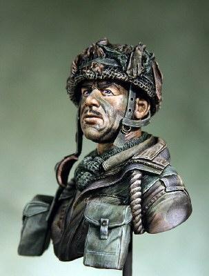 British Paratrooper 1/9th