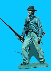 Confederate Advancing Rifle at Trail