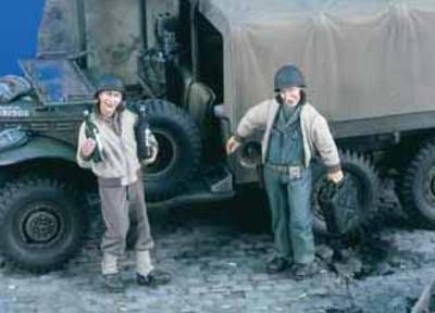 US Tankers WWII Look What I Found (2 figures)