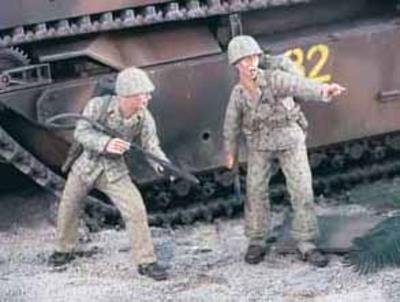 Marines Flame Thrower Team (2 figures)