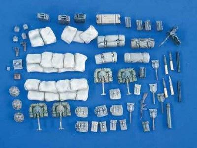 LVT A4 Stowage & Sandbag Armour (Italeri)