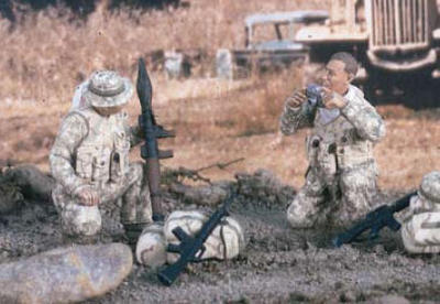 Souvenirs Iraq (2 figures)